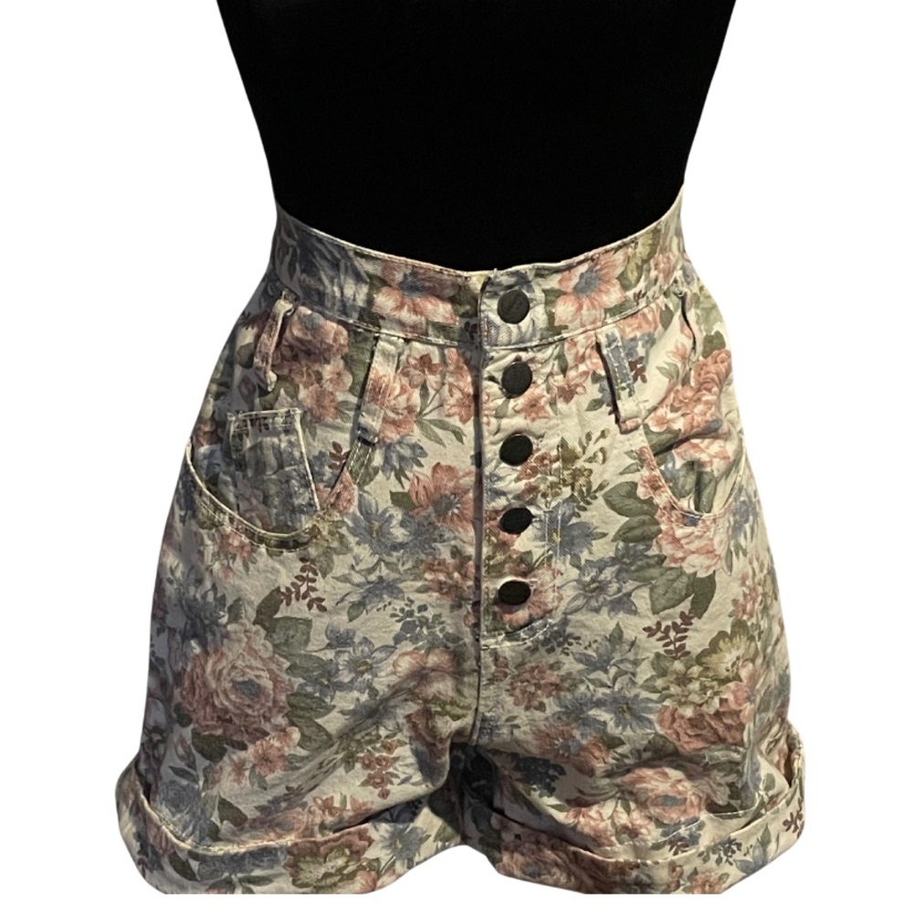 Vintage 90s Floral Shorts